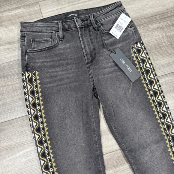 Driftwood Jackie Embroidered Skinny Jeans Women's Size‎ 25 Washed Black NWT - Picture 1 of 9